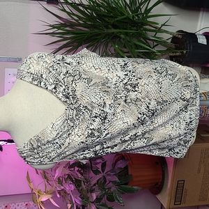 Calvin klein sleveless blouse Size L